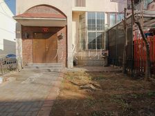 晨浩花园 联排别墅 4室2厅 精装修 集中供暖