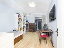 苏州桥 地铁旁 南北一层2室1厅 满套 小区安静