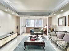 高区238户型,户型好,两个地下车位!欢迎预约看房