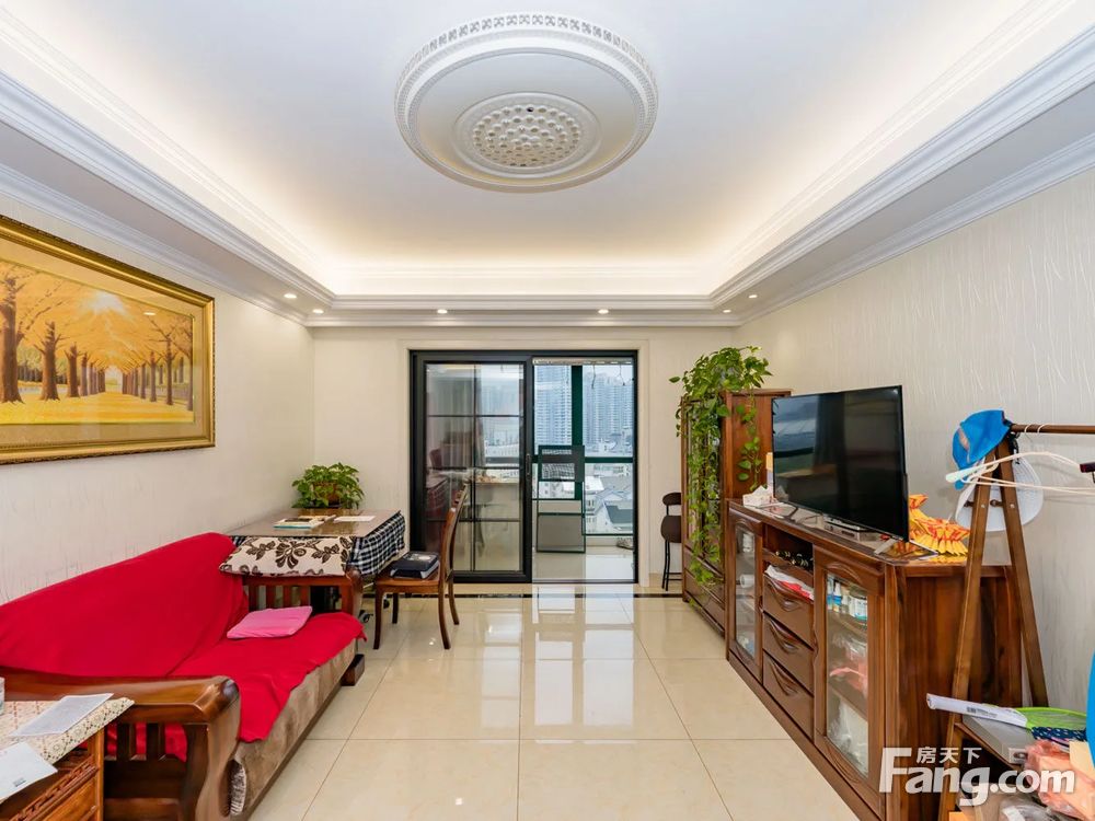 河景花园 5室2厅 精装修