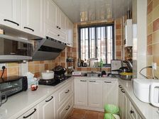 金梅园3室1厅1卫1阳台南北6/6层