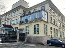 海淀四季青五路居口独栋!独门带院!商业立项!带停车场!