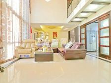 送车位 顶复 247.78平6居 南北向精装修 着急出售