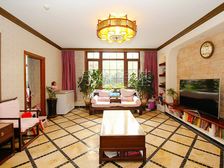 温哥华森林5室2厅精装修