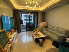 旭辉铂宸府4室2厅2卫南朝向480.0万元/套出售