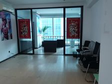 免费停车74平方2.8万/年数码科技中心各个面积户型都有钥匙