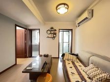 世博园,7-8地铁耀华路地铁站! 上钢二村,精装两房!