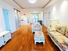 全身心漫步在一片阳光之中,闲适氛围随意流露!上南花城153平