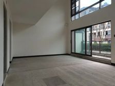 355万买 照母山 舜山府板式上叠 全玻璃幕墙 捡漏