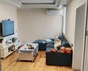 金谷小区海曙3室2厅1卫南朝向256.0万元/套出售