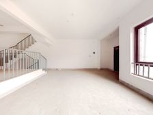 北京湾 4室3厅 南 北