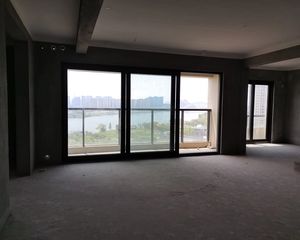 雅戈尔新长岛4室2厅2卫南朝向478.0万元/套出售