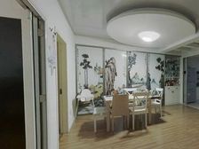 日月星城3室2厅2卫南朝向250.0万元/套出售