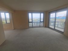 柳岸晓风 东首 纯毛坯 星空大露台 叠拼叠上墅