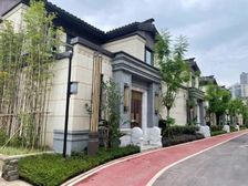 急售480万买,照母山纯中式风合院别墅,单层120平,2+2