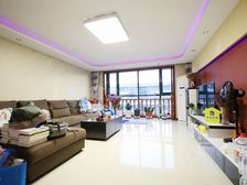 北潞馨大三居.次顶层南北通透.全明格局.满五年一套.随时看房