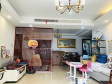 九五花园 4室2厅 南北 豪装送车位