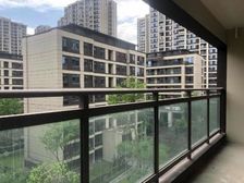 曹家湾红盘!!( 轻轨150米 ) 出门逛商场 上朝小