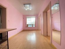 不一样的房子体现一个人不一样的品味我喜欢一楼带花园的房子