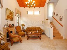 园区中心位置 组团边户 次临湖 南向绿地