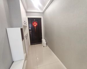 郡西花苑(格兰星辰)3室2厅1卫南朝向135.0万元/套出售