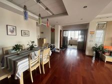 芳草苑3室2厅1卫南朝向200.0万元/套出售