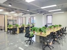 未央路凤六 112平156平165平 全新装修 家具全配