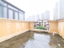 新出龙湖龙誉城别墅 毛坯 大院子 随时看房