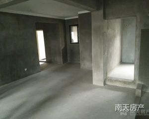 风格首岸4室2厅2卫南朝向310.0万元/套出售