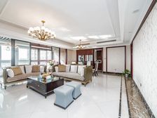 新出新城帝景北区 精装修保养很好 中间楼层 随时看房