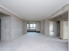 高楼层 有钥匙 看中可谈 凯纳华侨城 3室2厅 毛坯