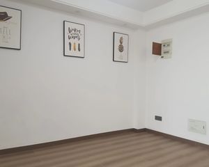 中河名庭1室1厅1卫西朝向125.0万元/套出售
