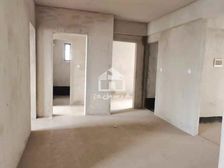 幸福小区 3房2厅65万