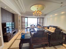 半岛半山一线江景大平层