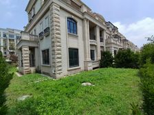 新出房源+中金海棠湾法式别墅边套大花园+急卖低于市价200万