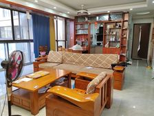 100万车位 即可拿下 骋望天玺精装修四房 高层视野好