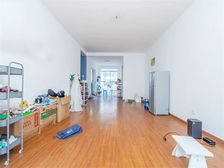 中京苑多层3房2厅2卫南北通满五年税费少诚心出售