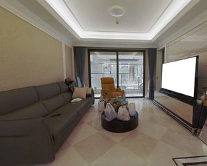 一品滨江湾东区4室2厅2卫南朝向378.0万元/套出售