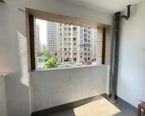 邵余华庭1室1厅1卫南朝向100.0万元/套出售