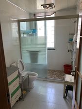 临江小区4室2厅2卫南朝向205.0万元/套出售