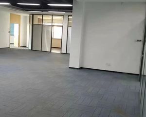上地信息大厦出售757平米 三面采光 精装修 双地铁交通便利
