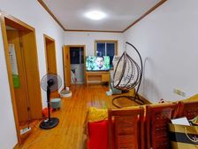 正南湖滨小区东区2室2厅