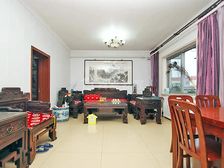 良乡政通路西里 三居南北向 商品房满五年 有装修随时看房