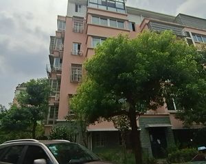 银桂苑明星苑3室2厅1卫南朝向110.0万元/套出售