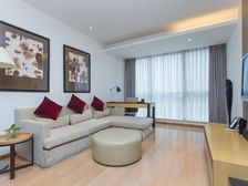 环球188 精装修 朝南 价格低 随时能看 好谈