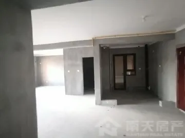 74|中层(共33层|南|2017年建|马安慧光明领尚北仑-光明领尚距1号线