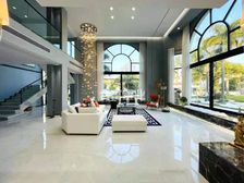 业主急卖 独栋别墅 612平8居 南向豪华装修 方便看房