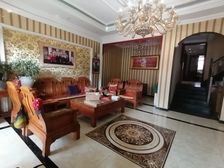 蓝河湾别墅6室2厅精装修