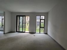 堇天府5室2厅3卫南朝向928.0万元/套出售