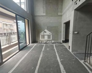 建发五象印月 4房2厅375万